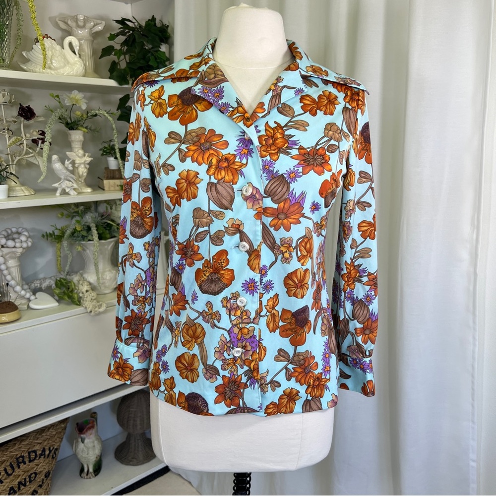 Vintage 70s Floral Dagger Collar Blouse